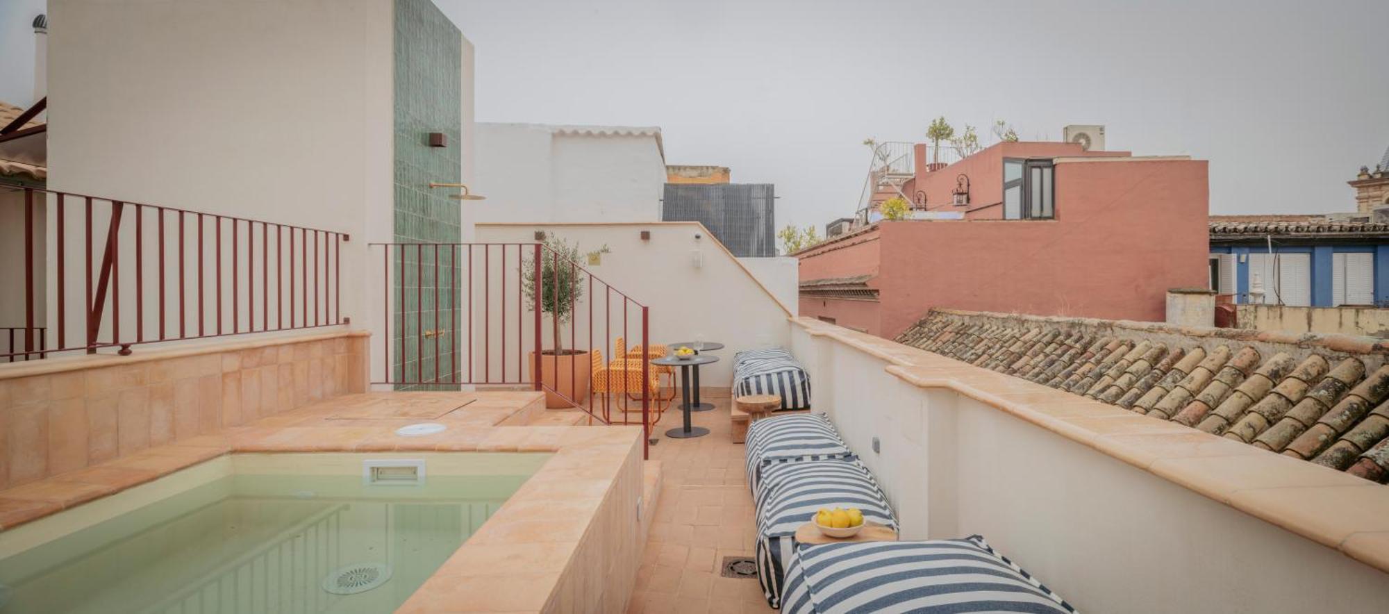 Hotel Lirium Casa Patio à Séville Extérieur photo