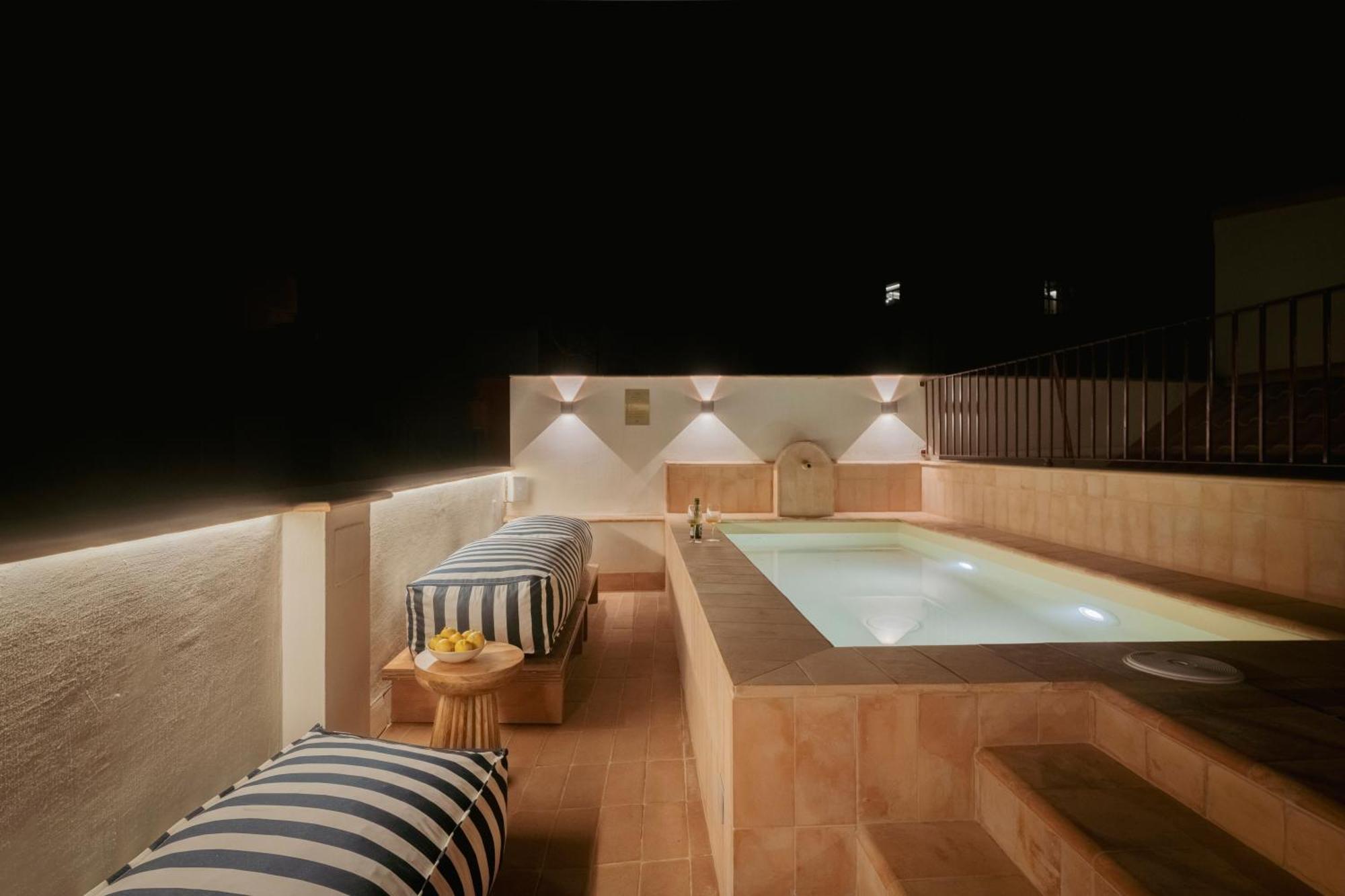 Hotel Lirium Casa Patio à Séville Extérieur photo