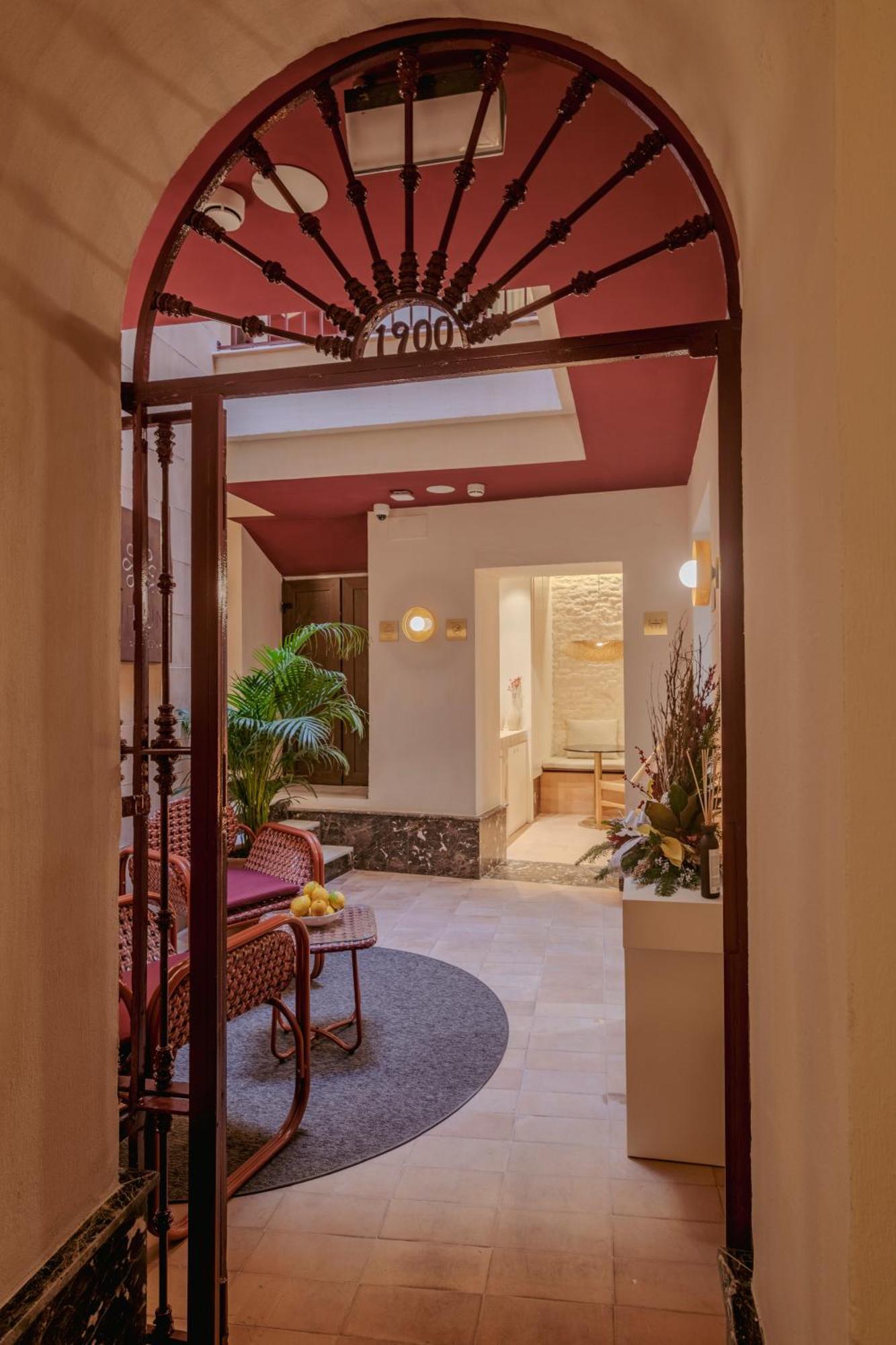 Hotel Lirium Casa Patio à Séville Extérieur photo
